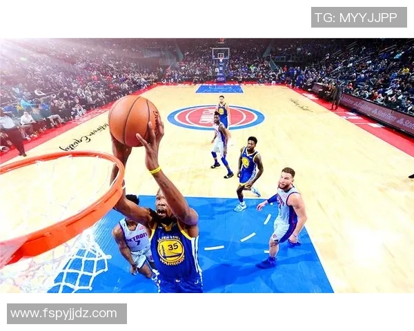 杭州篮球队在最新状态排行榜中荣登第七名展现出强劲实力与潜力 杭州篮球队在最新状态排行榜中荣登第七名展现出强劲实力与潜力