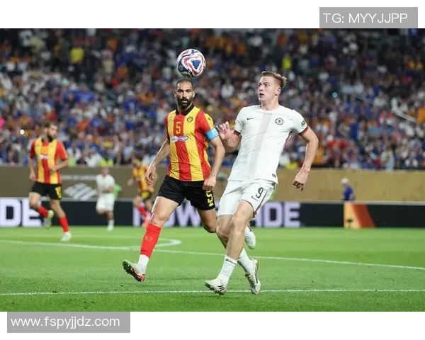 近期足球界崭露头角的明星球员们谁才是最值得关注的焦点